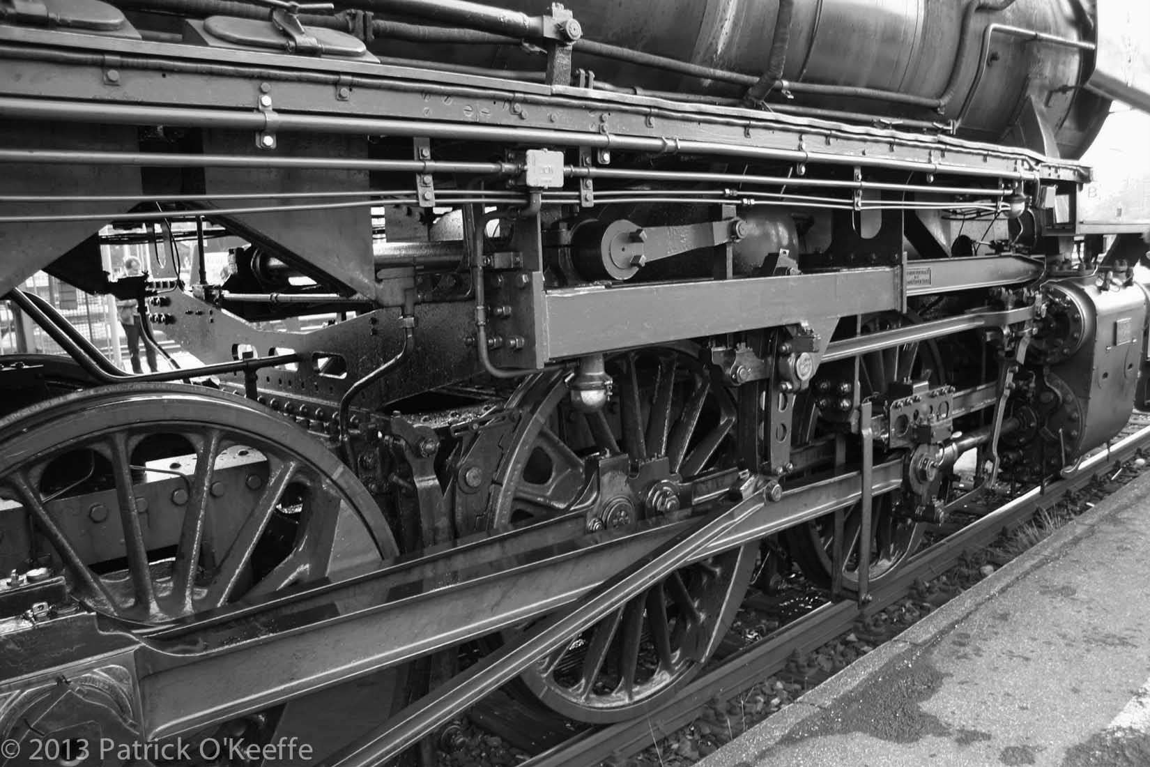 41 108 Steam Locomotive